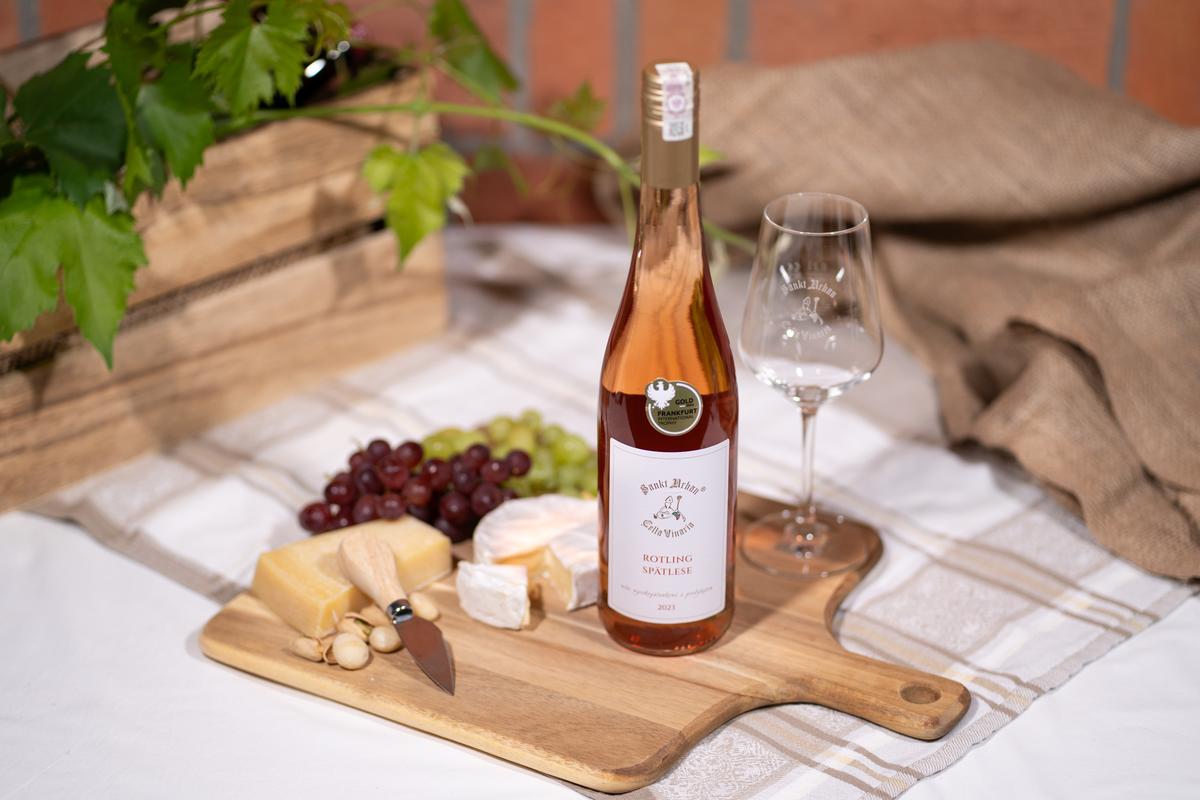 rotling, rose, wino niemieckie, wino z niemiec, sankt urban